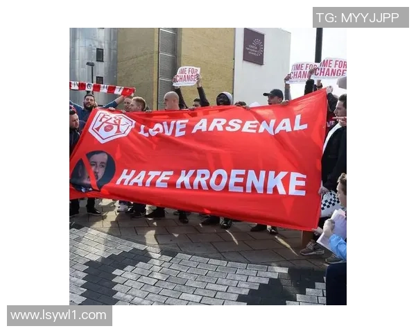 足球历史上伟大的第一号球星是谁 他如何影响了全球足坛发展 足球历史上伟大的第一号球星是谁 他如何影响了全球足坛发展