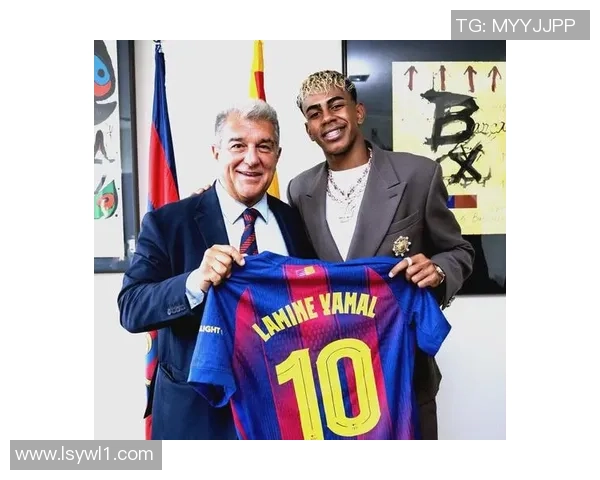 足球巨星跨越时空相遇 硝烟再起 展现激情与荣耀的终极对决